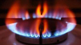 Gas