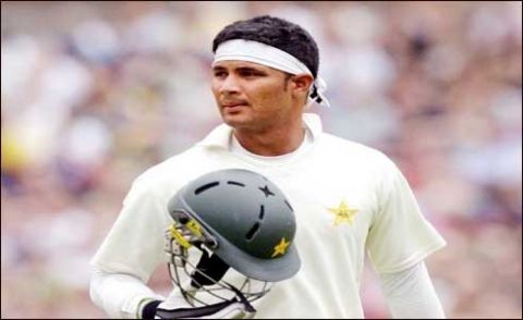 ٹیسٹ کرکٹر عمران فرحت نے لاہور میں دوبارہ ٹریننگ کا آغاز کر دیا