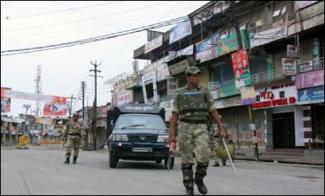 بھارت : مظفر نگر میں فرقہ ورانہ فسادات کے بعد کشیدگی