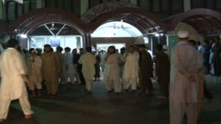 Karachi - Peshawar Injured