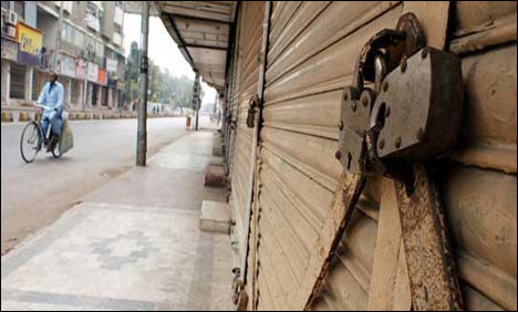 گرفتاری پر رد عمل، کراچی میں امن وامان کا نیا منصوبہ کھٹائی میں