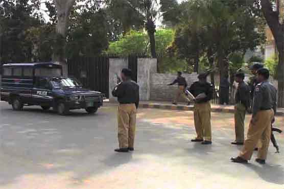 لاہور میں شہری سے دس لاکھ کی ڈکیتی