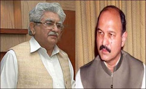 مشاہد حسین سید اور حاجی عدیل کی ذرائع سے گفتگو