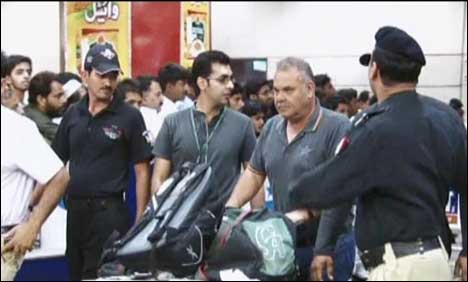 قومی کرکٹ ٹیم کے 7 کھلاڑی زمبابوے سے واپس لاہور پہنچ گئے