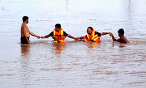 دریائے راوی میں پھینکی جانیوالی ڈیڑھ سالہ بچی کی لاش ابھی تک نہیں ملی