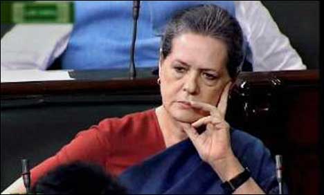 بھارتی رہ نما سونیا گاندھی طبی معائنے کے لیے امریکا روانہ