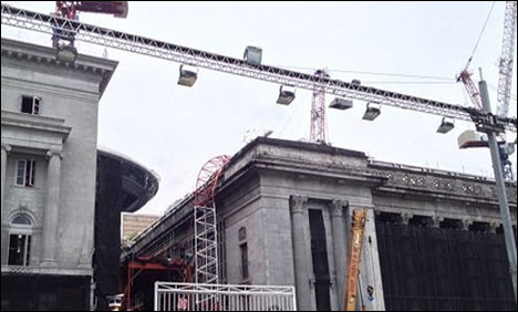 سنگاپور : زیر تعمیرعمارت پر کرین گرنے سے 2 افراد ہلاک، 3 زخمی