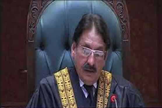 اسلحہ سمگلنگ میں کسٹمز، کوسٹ گارڈز اور پولیس ملی ہوئی ہے۔ چیف جسٹس