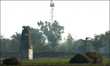 سیالکوٹ: مختلف سیکٹروں پر بھارتی فورس کی بلا اشتعال فائرنگ