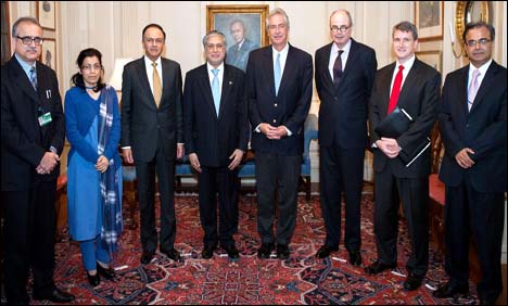 بھاشا ڈیم کیلئے 2 کروڑ ڈالر مختص کرنیکا اقدام خوش آئند ہے، اسحاق ڈار