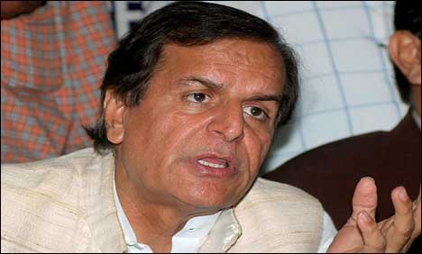 فوجی سربراہوں نے امریکہ کو ہم پر مسلط کیا، جاوید ہاشمی