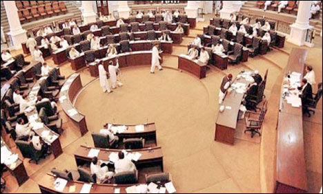 خیبر پختونخوا اسمبلی : نگہت اورکزئی اورسورن سنگھ میں پھر تلخ کلامی