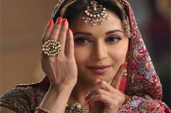 مادھوری پروقار شخصیت کی مالک