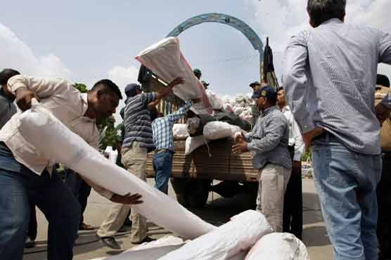 تحریک انصاف، میڈیکل ایسوسی ایشن کے امدادی سامان کے ٹرک آواران روانہ