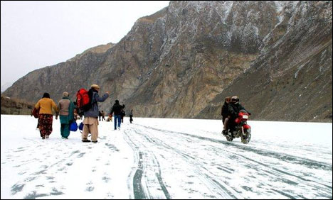 آزاد کشمیر سمیت ملک کے بالائی علاقے شدید سردی کی لپیٹ میں