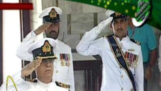 Mazar E Iqbal Guard