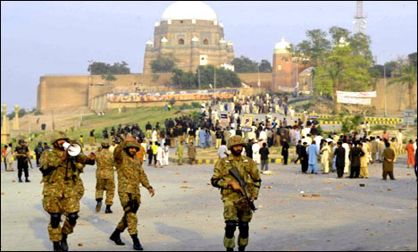 ملتان میں امن و امان کی صورتِ حال بہتر ہونا شروع ہو گئی