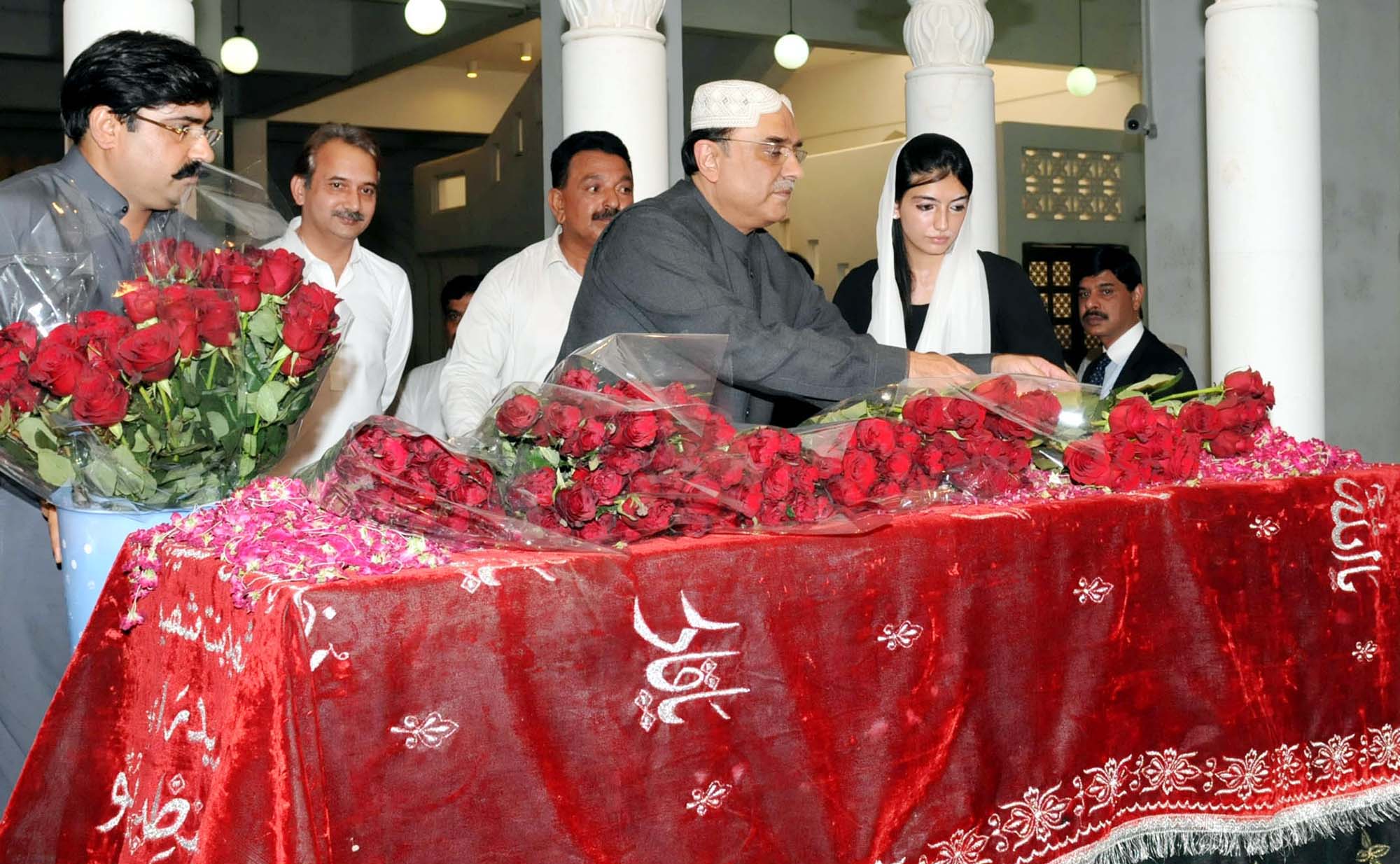 بے نظیر بھٹو کی برسی پر گڑھی خدا بخش میں تقریبات