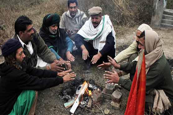 شدید سردی کی لہر، قلات میں درجہ حرارت منفی چودہ تک گر گیا