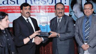 Ghulam Qadir Received Shield
