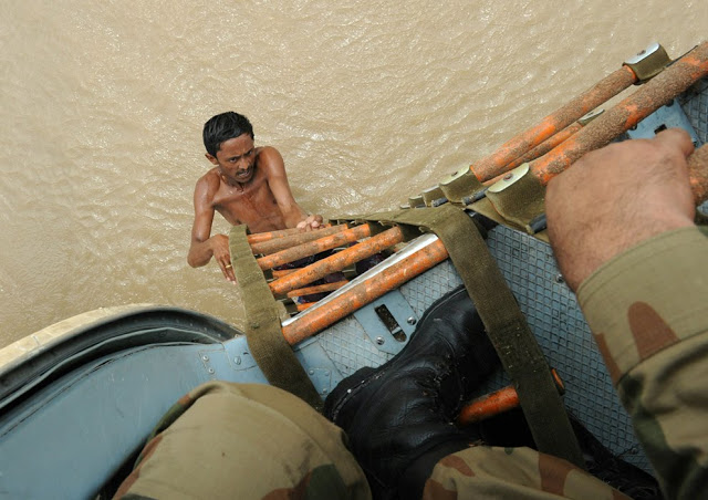 ڈیرہ غازی خان کینال میں ڈوبنے والے 8 افراد کی تلاش جاری