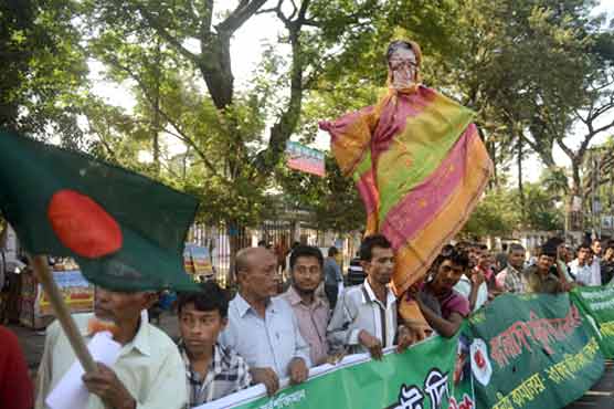 بنگلہ دیش:عبدالقادر ملا کو پھانسی دئیے جانے کے بعد ملک گیر ہنگامے پھوٹ پڑے