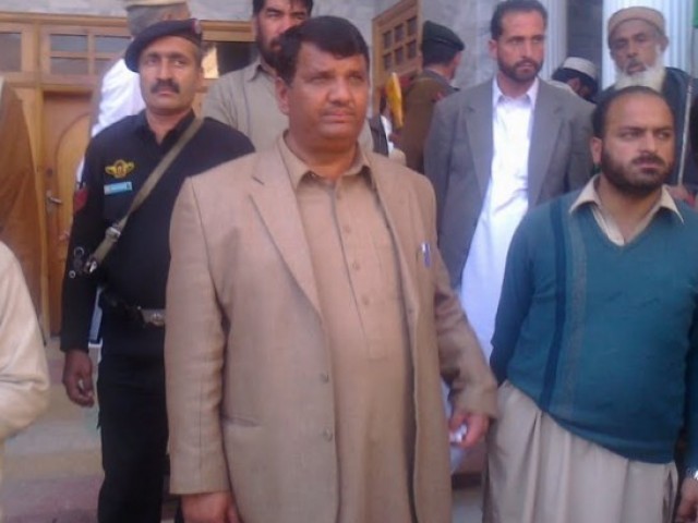 شانگلہ: امیر مقام کی گاڑی کے قریب دھماکے، ہلاکتیں 6 ہو گئیں