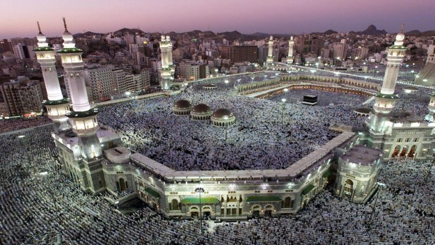 پبلک اکاؤنٹس کمیٹی کا اجلاس، افسران کو سرکاری خرچ پر حج کرنے سے روکنے کی سفارش