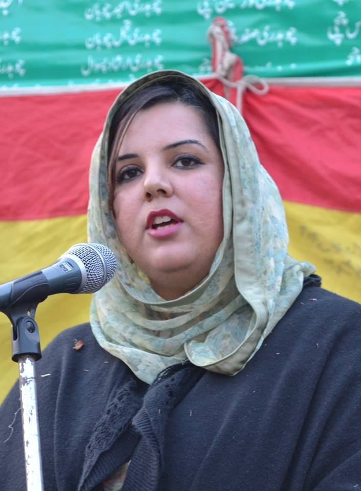 عزیز الرحمان مجاہد نے ممتاز سماجی اور سیاسی شخصیت نادیہ چودھری کو عافیہ موومنٹ کا ضلع گجرات میں آرگنائزر مقرر کر دیا