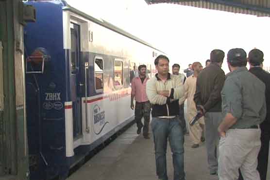 روہڑی ریلوے سٹیشن پر بوگیاں پٹری سے اترنے سے آمدورفت متاثر