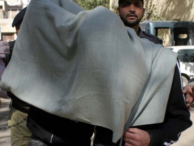 کراچی پولیس کا 2 مبینہ ٹارگٹ کلر گرفتار کر نے کا دعویٰ