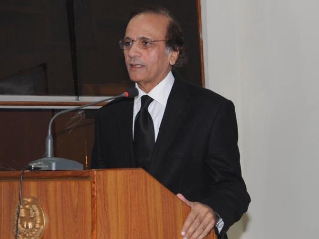 چاہتے ہیں انتخابی مقدمات کے فوری فیصلے ہوں، چیف جسٹس
