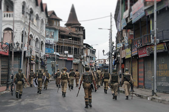 بھارتی فوجیوں کے خلاف مقبوضہ کشمیر میں مکمل شٹر ڈاؤن
