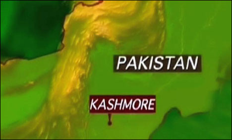 کشمور: ریلوے ٹریک پر دھماکا، ٹرین کی تین بوگیاں الٹ گئیں، 3 افراد جاں بحق