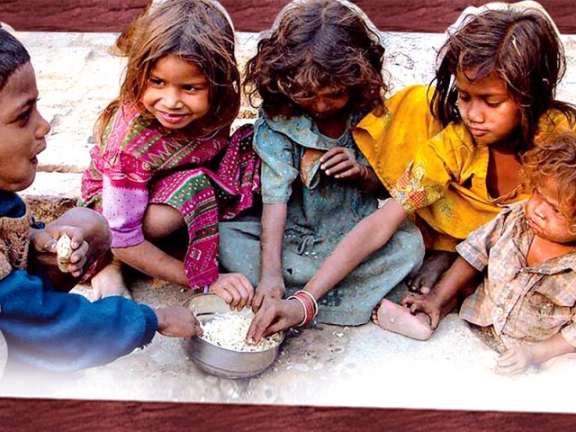 غربت شرح خواندگی میں کمی کی بڑی وجہ