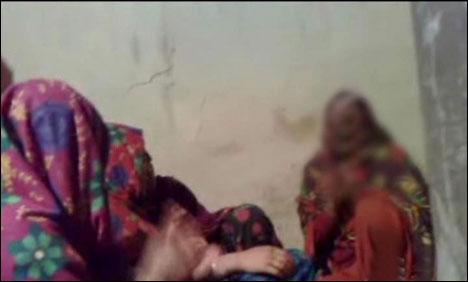 کوہستان ویڈیو اسکینڈل: عدالت کا لڑکیوں کی زندہ یا مردہ بازیابی کا حکم