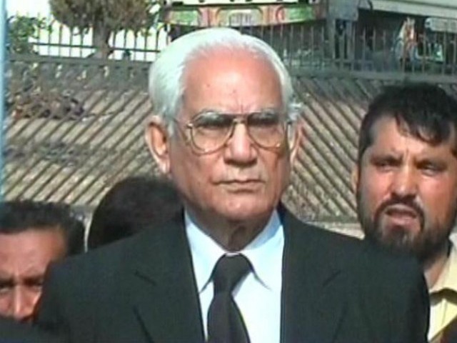 خصوصی عدالت غیر محفوظ  ہے مشرف ایک ہفتے تک پیش نہیں ہوں گے، احمد رضا قصوری