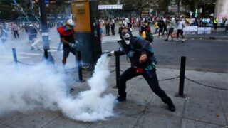 Anti-Protesters