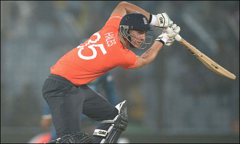 ورلڈ ٹی ٹوئنٹی: انگلینڈ نے سری لنکا کو چھ وکٹوں سے ہرادیا