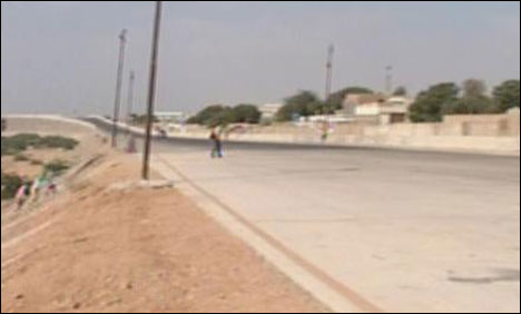 کراچی: سپرہائی وے اور لیاری ایکسپریس وے سے 2 لڑکیوں کی لاشیں برآمد