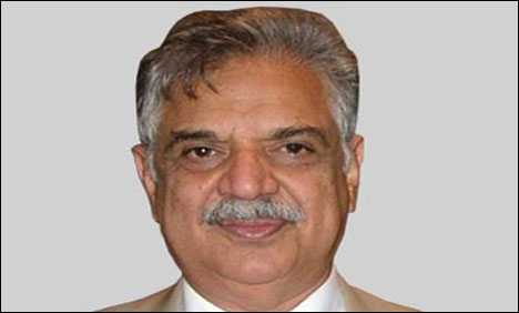 ٹریکٹر ٹرالی سے کار کے حادثے میں اقبال ظفر جھگڑا سمیت 4 افراد زخمی
