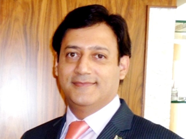 معاشی سرگرمیوں کے فروغ کیلیے ہر طریقہ اختیار کرینگے، جاوید ملک