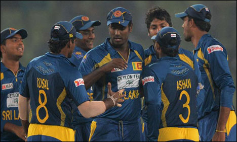 ورلڈ ٹی ٹوئنٹی وارم اپ میچ: سری لنکا نے بھارت کو پانچ رنز سے ہرا دیا