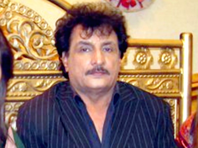 اسٹیج ڈرامے مخصوص طبقہ کیلیے بنائے جا رہے ہیں، ذوالقرنین حیدر