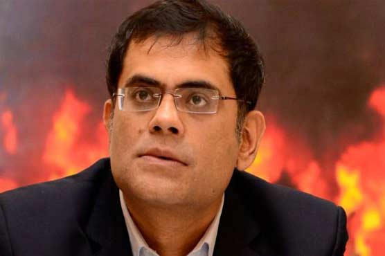 لاہور: صحافی رضا رومی پر قاتلانہ حملہ، ڈرائیور جاں بحق