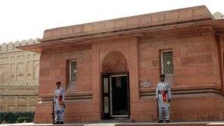 Allama Iqbal Mazar