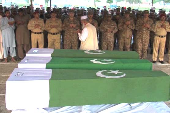 جنوبی وزیرستان میں شہید ہونے والے جوانوں کی نمازجنازہ ادا کر دی گئی