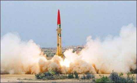 پاکستان کا حتف تھری بیلسٹک میزائل کا کامیاب تجربہ