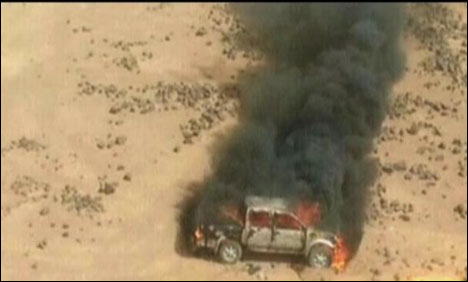 اردن کے سرحدی علاقے میں داخل ہونیوالی متعدد گاڑیاں بمباری سے تباہ