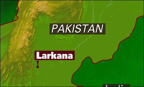 لاڑکانہ : لوڈ شیڈنگ 22 گھنٹے، سپرنٹنڈنٹ انجینئرسیپکو کے دفتر پر حملہ